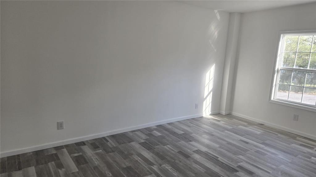 5432 Ash St Property Photo 14