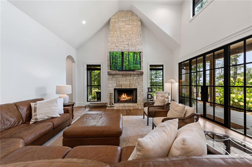 470 Old Orchard Road Property Photo 8