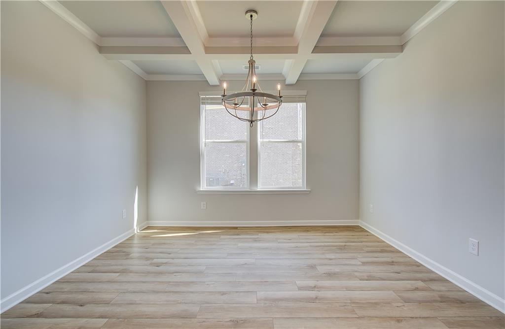 176 Dalston Cove Property Photo 6