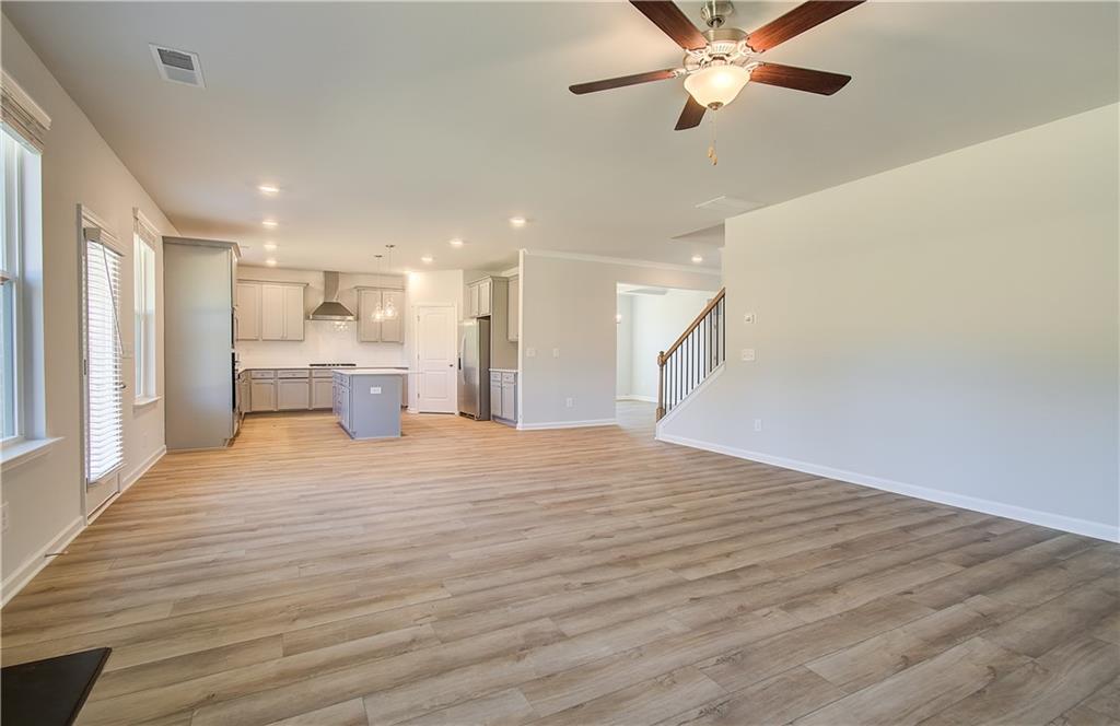 176 Dalston Cove Property Photo 11