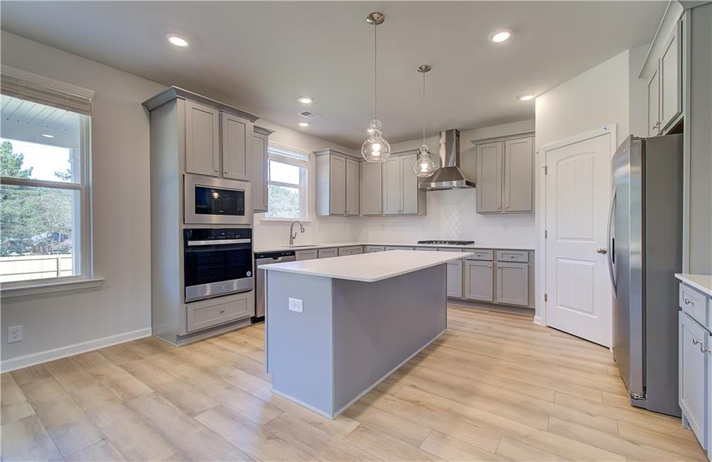 176 Dalston Cove Property Photo 14