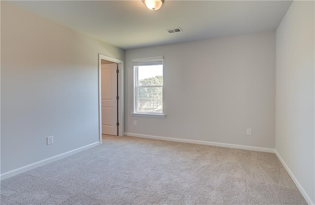 176 Dalston Cove Property Photo 20