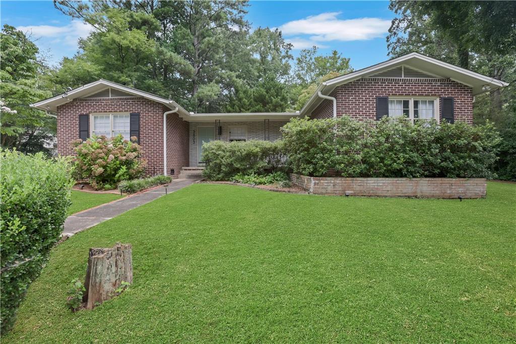 3803 Longview Drive Property Photo 1