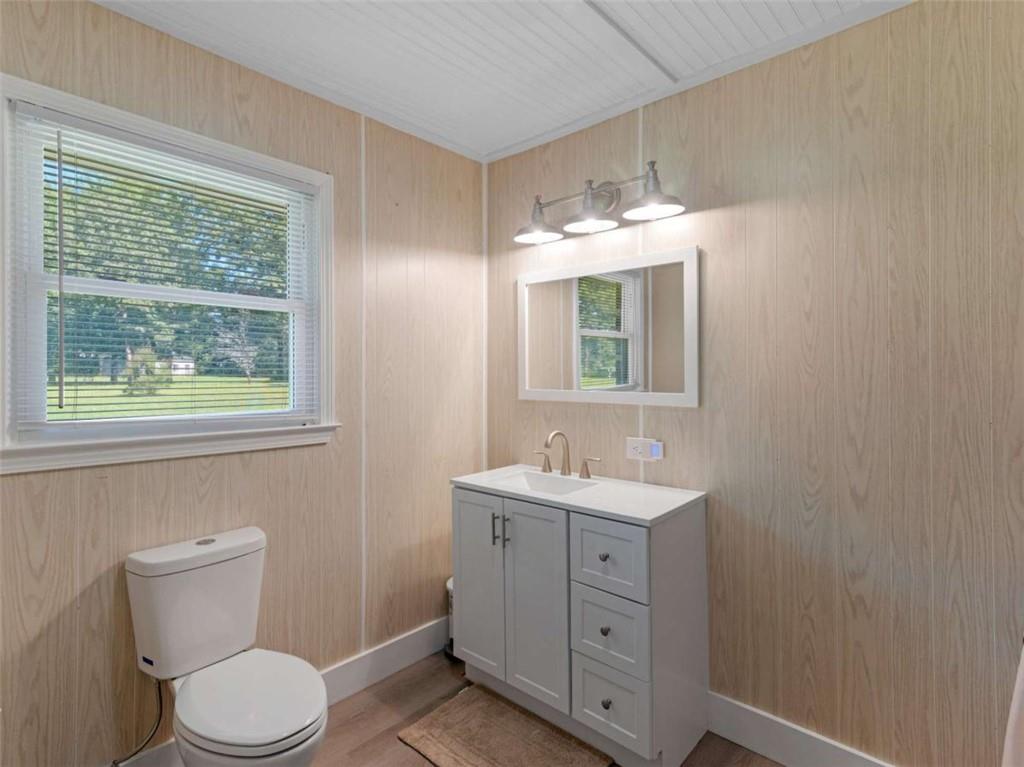 4984 Richardson Road Property Photo 17