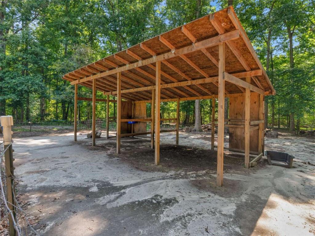 4984 Richardson Road Property Photo 37