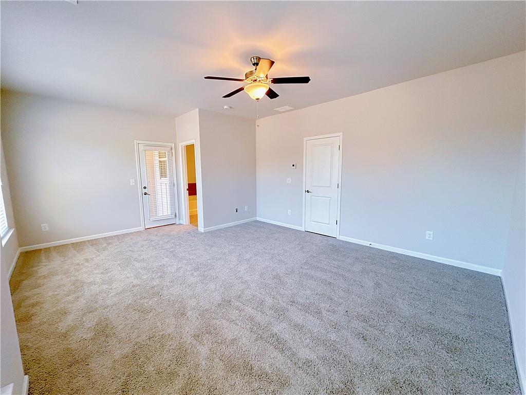 2586 Mills Commons Drive Property Photo 18