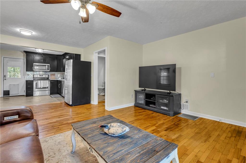 130 Sharp Street Property Photo 10