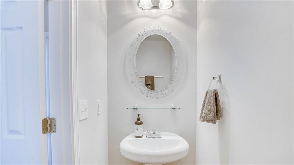 5110 Miller Woods Drive Property Photo 2