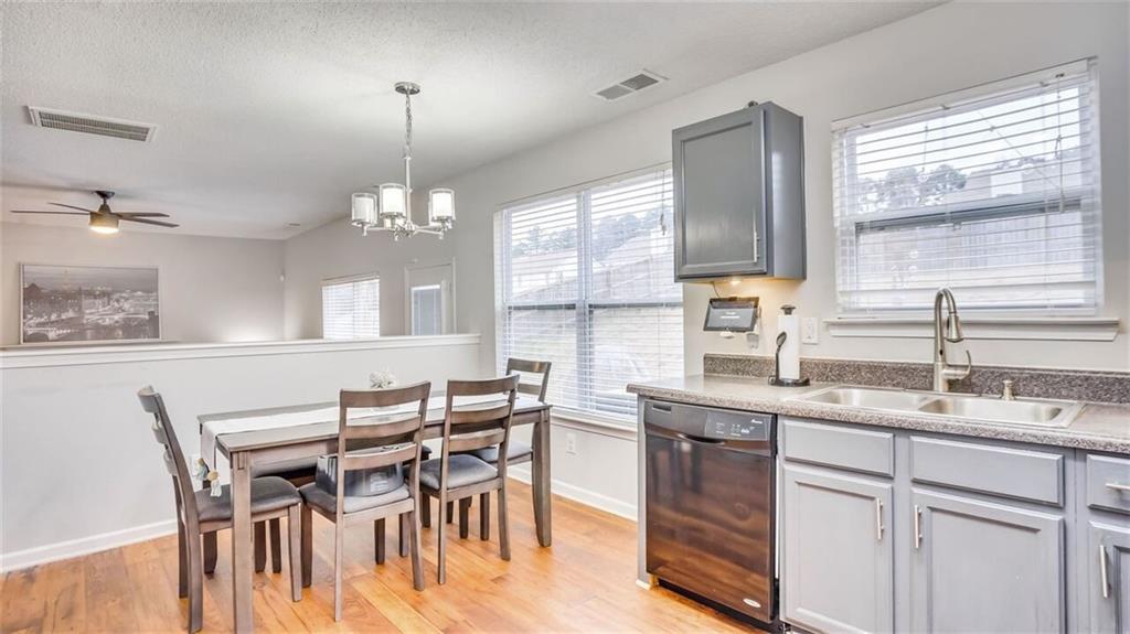 5110 Miller Woods Drive Property Photo 8