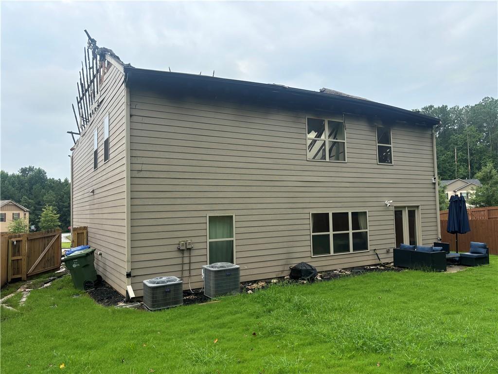 3727 Liverpool Way Property Photo 6