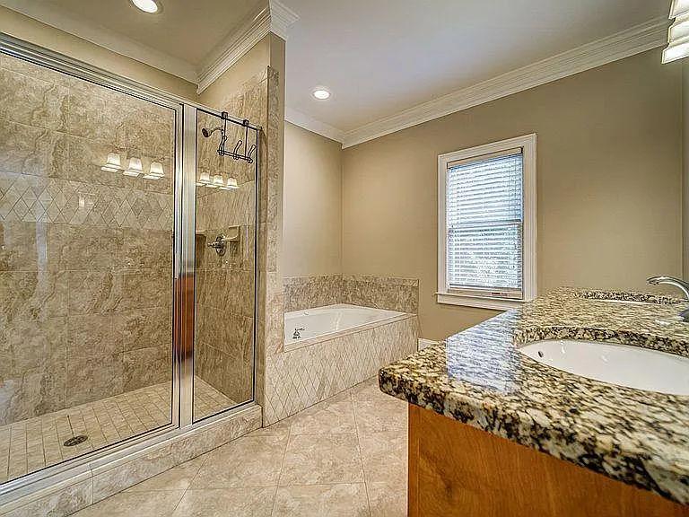 3530 Glenwood Road Property Photo 17