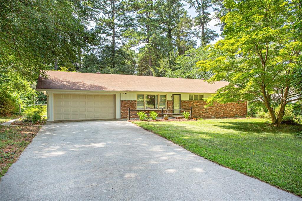 188 Pine Forest Drive Property Photo 1