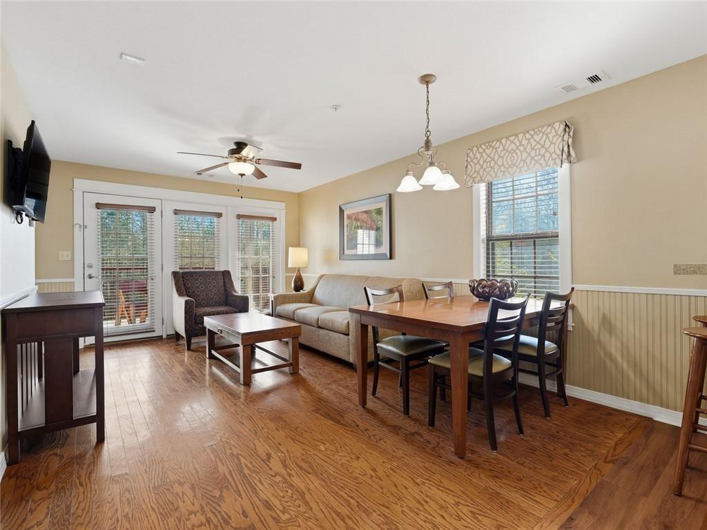 200 Apple Seed Court Unit 5 Property Photo 2