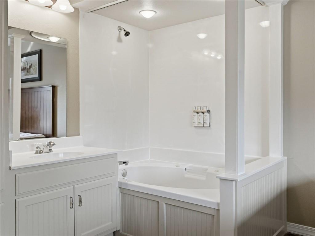 200 Apple Seed Court Unit 5 Property Photo 17