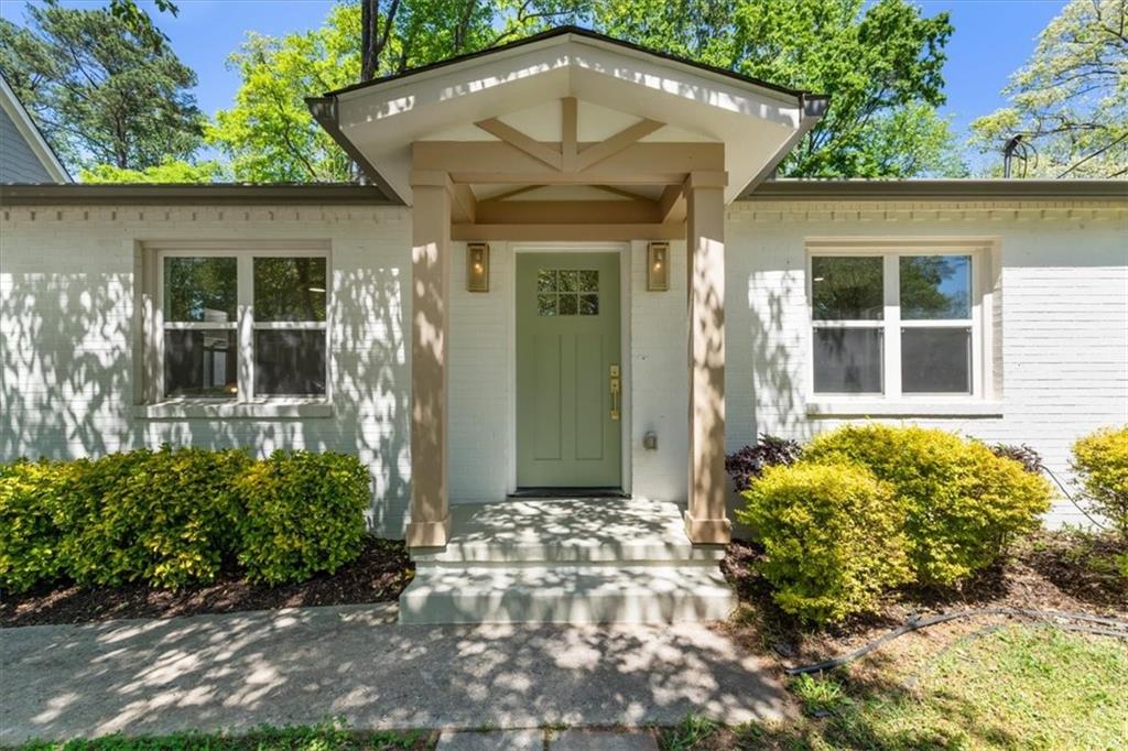253 Birch Street Property Photo 4