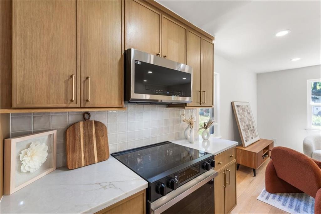 253 Birch Street Property Photo 15