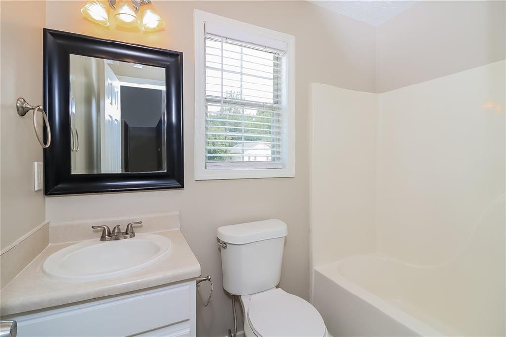 100 Ivy Glen Court Property Photo 14