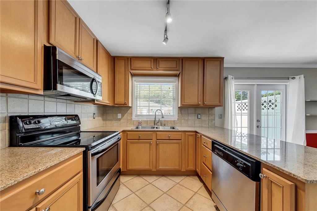 1101 Collier Road Nw Unit Q5 Property Photo 11