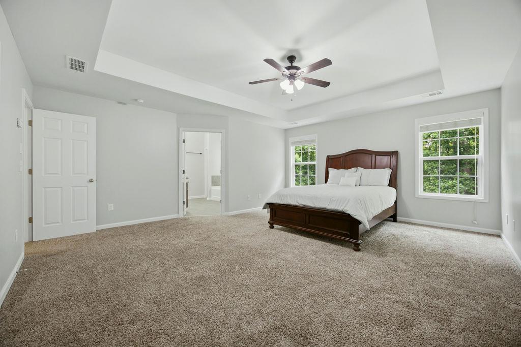 560 Crestmont Lane Property Photo 8