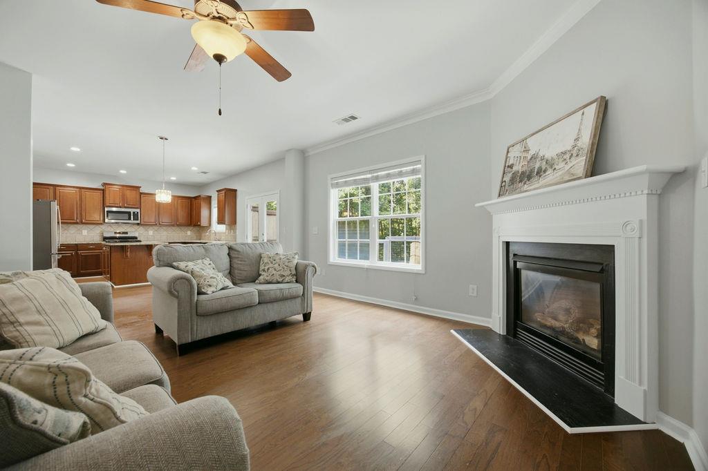 560 Crestmont Lane Property Photo 19
