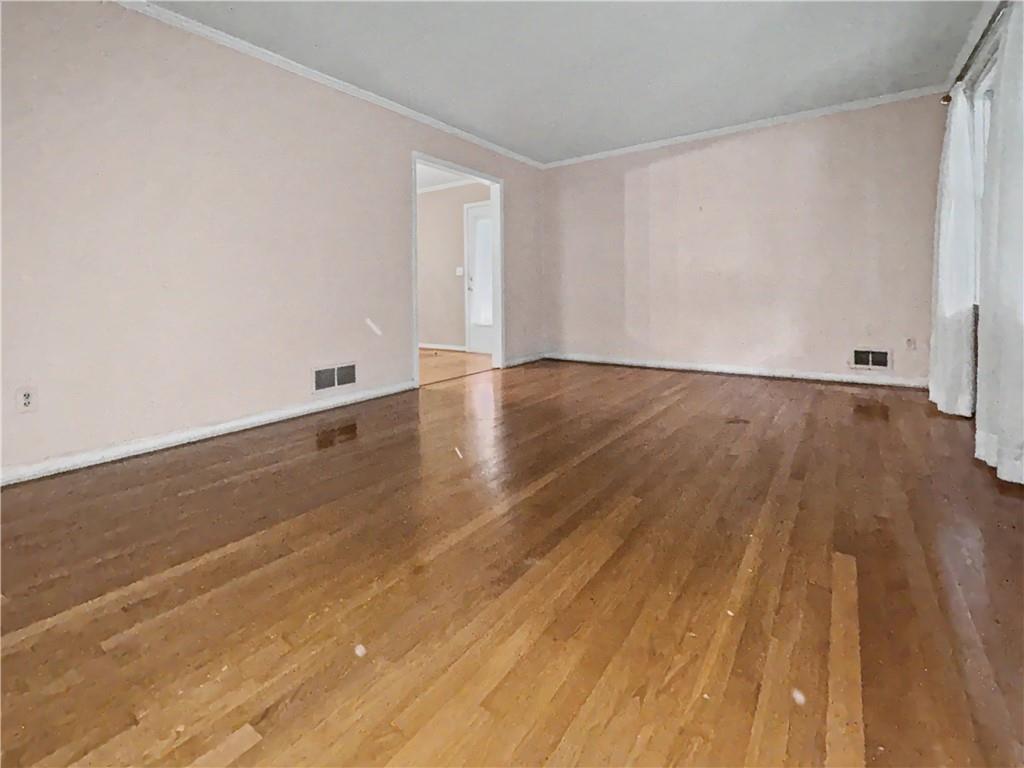 503 Durand Drive Property Photo 5