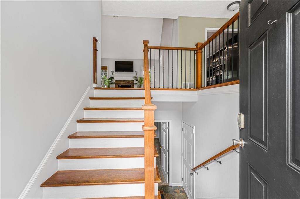 200 Brookhaven Place Property Photo 14