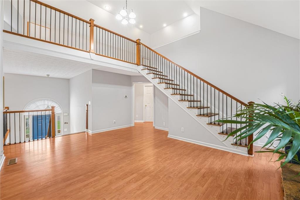 200 Brookhaven Place Property Photo 22