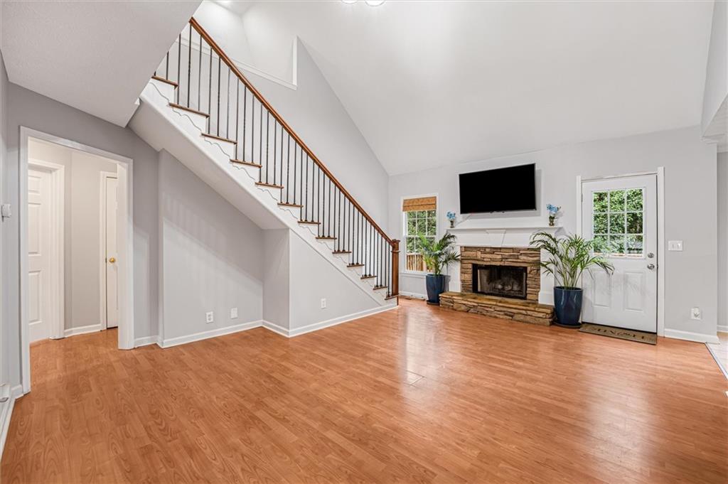 200 Brookhaven Place Property Photo 23