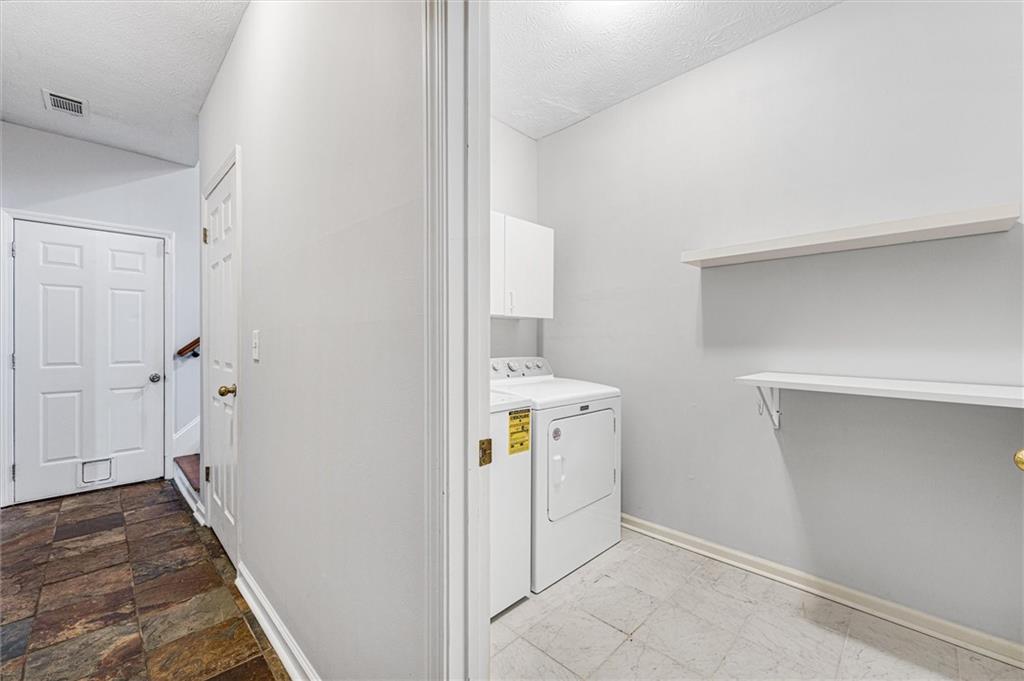 200 Brookhaven Place Property Photo 53