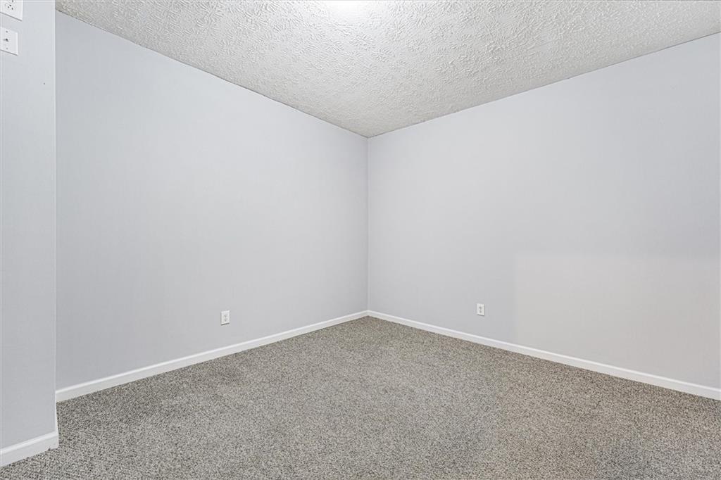 200 Brookhaven Place Property Photo 54