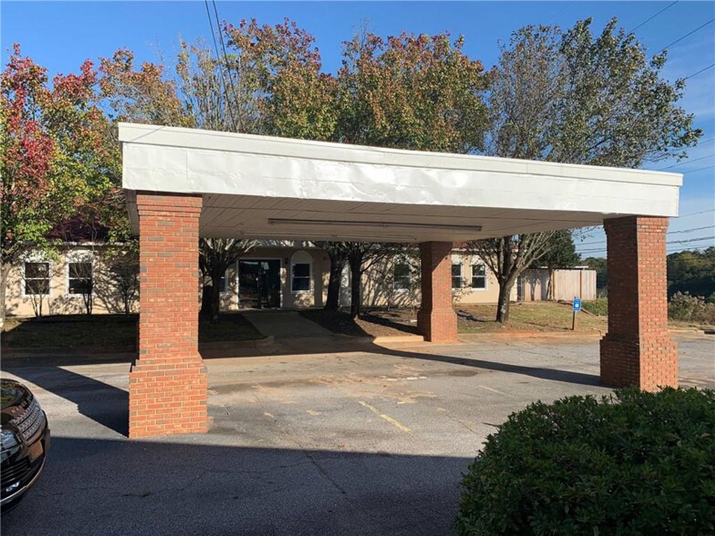 3180 Atlanta Highway Property Photo 1