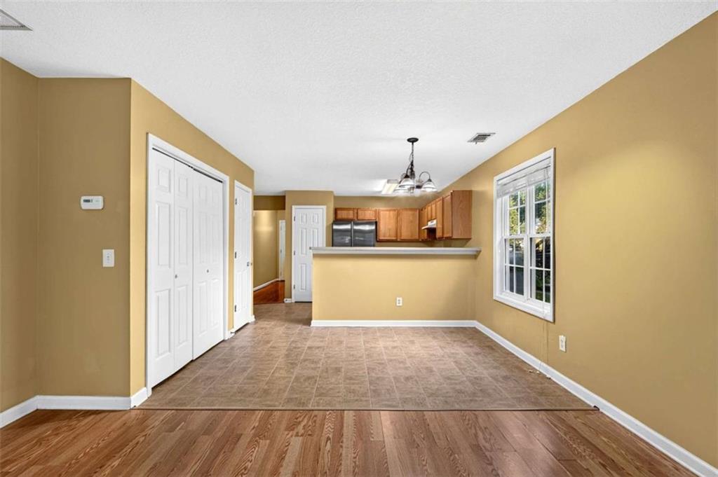 744 W Vincent Drive W Property Photo 19