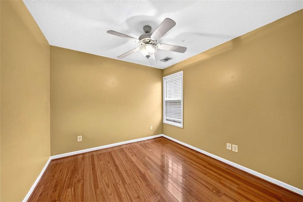 744 W Vincent Drive W Property Photo 28