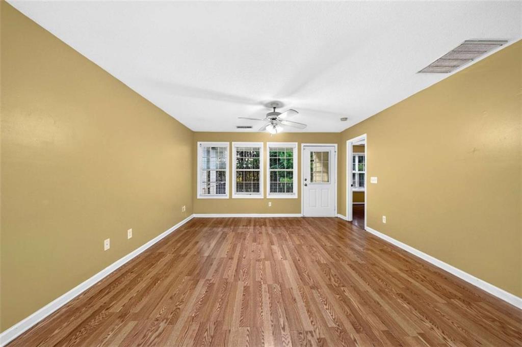 744 W Vincent Drive W Property Photo 29