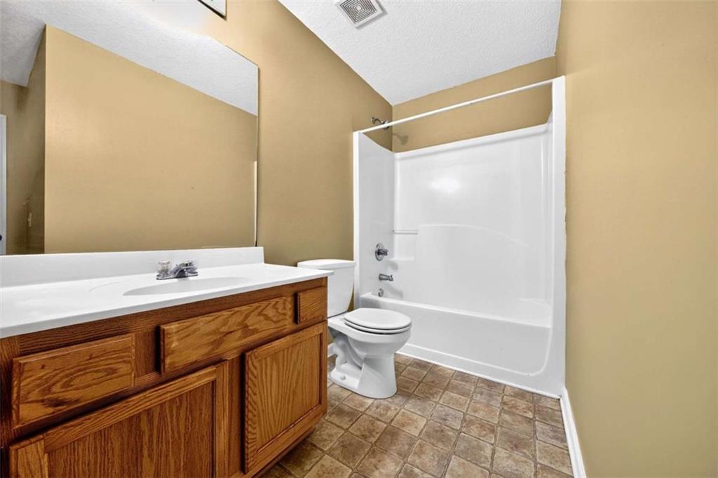 744 W Vincent Drive W Property Photo 37