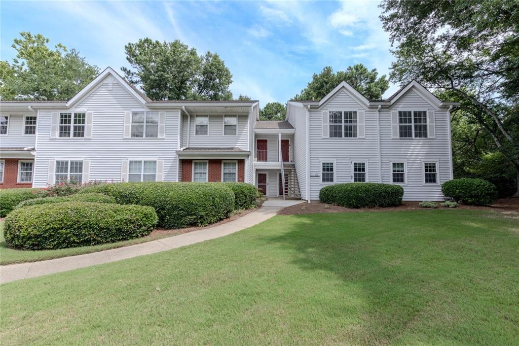 3058 Westwood Way Property Photo 1