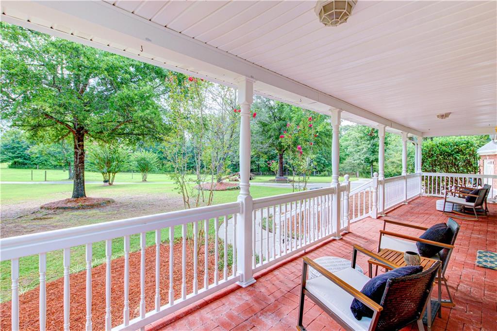 3861 Post Road Property Photo 17