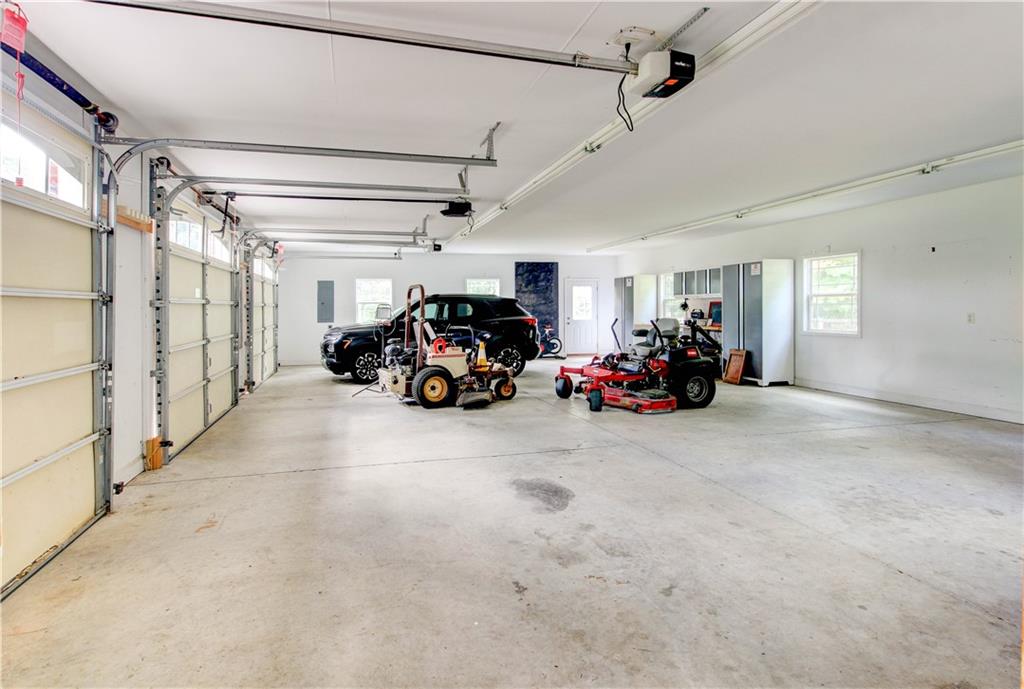 3861 Post Road Property Photo 55