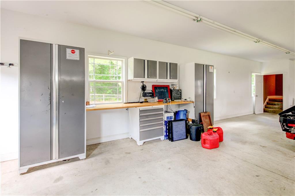 3861 Post Road Property Photo 56
