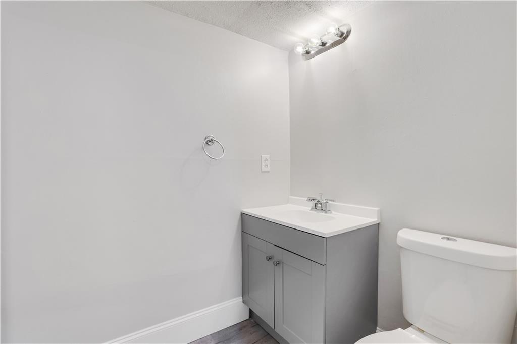 6308 E Windsor Lane Property Photo 12