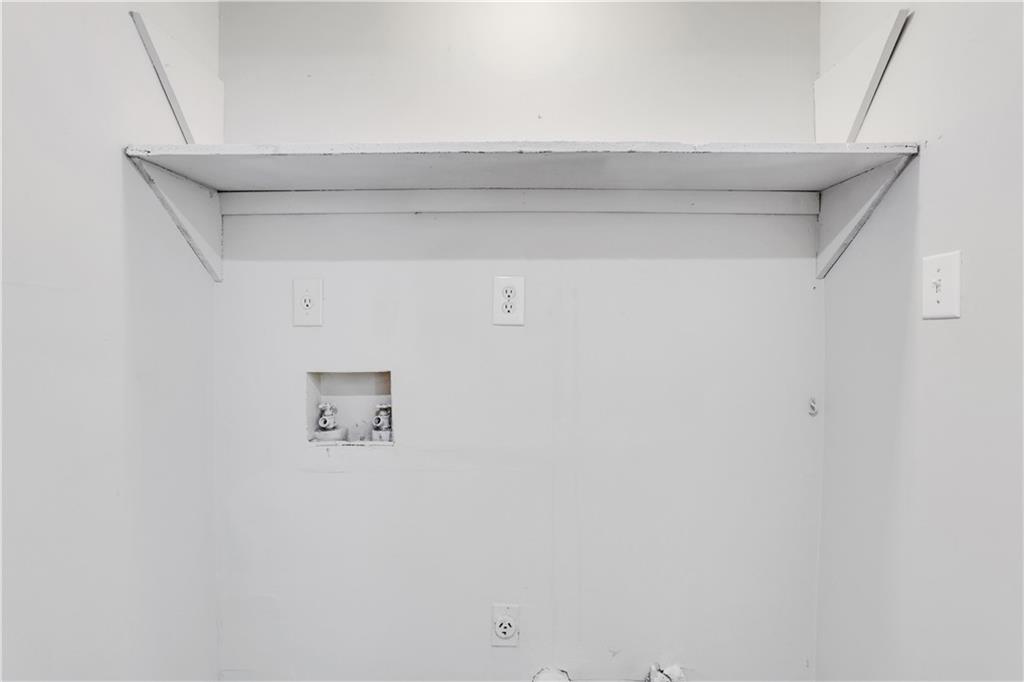 6308 E Windsor Lane Property Photo 13