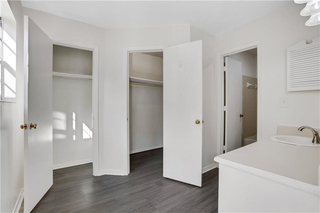 6308 E Windsor Lane Property Photo 22