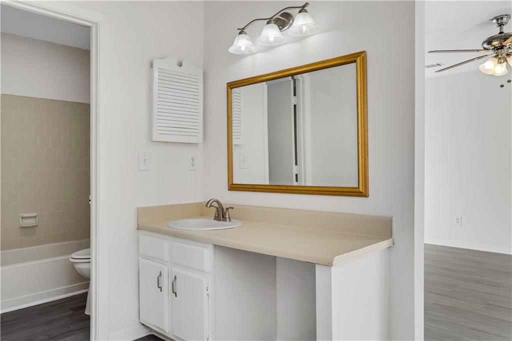 6308 E Windsor Lane Property Photo 23