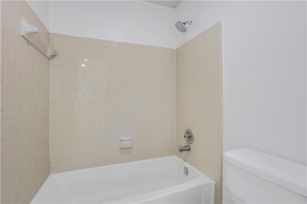 6308 E Windsor Lane Property Photo 25