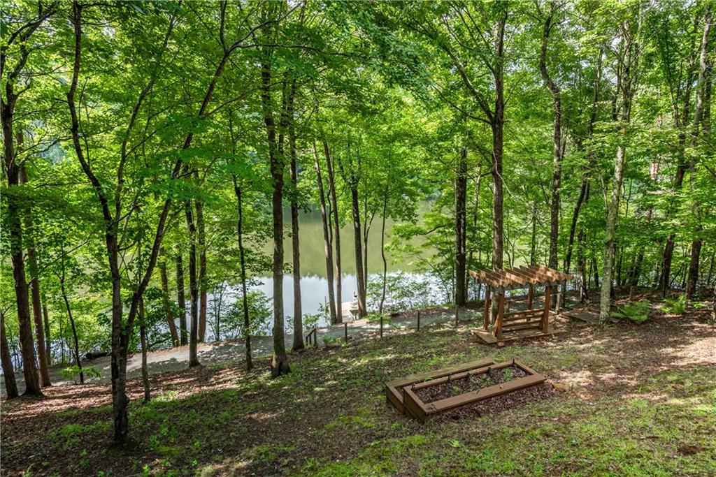 427 N Lake Drive Property Photo 52