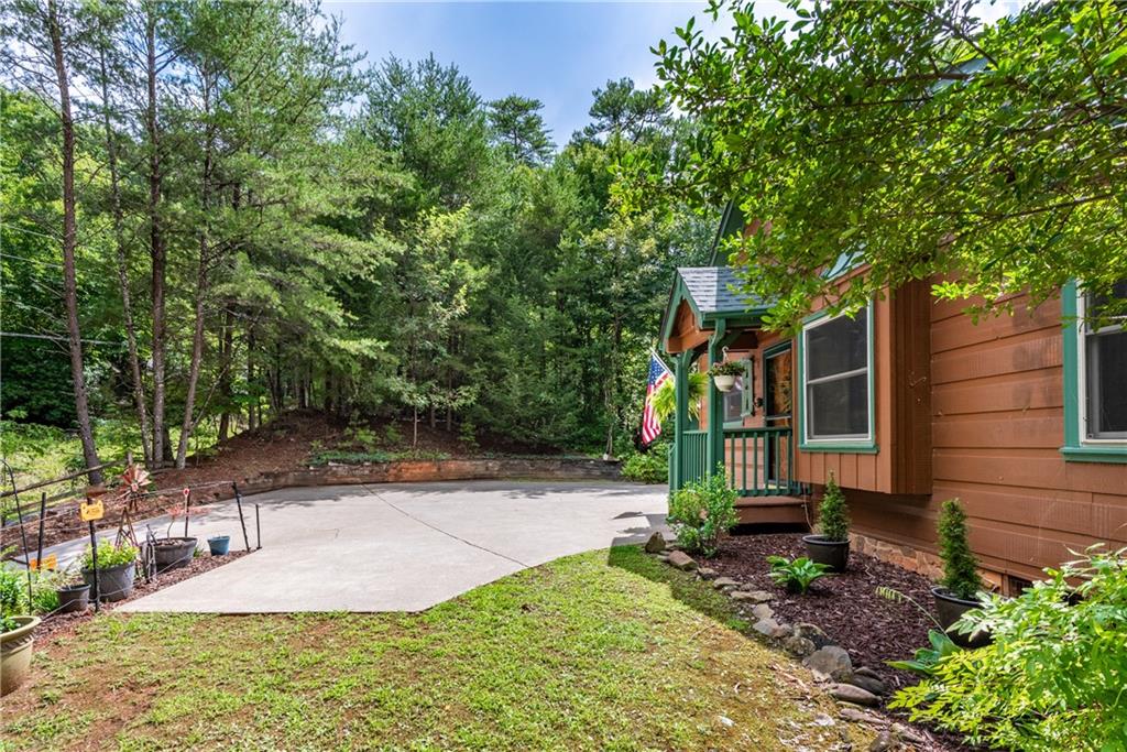 427 N Lake Drive Property Photo 57