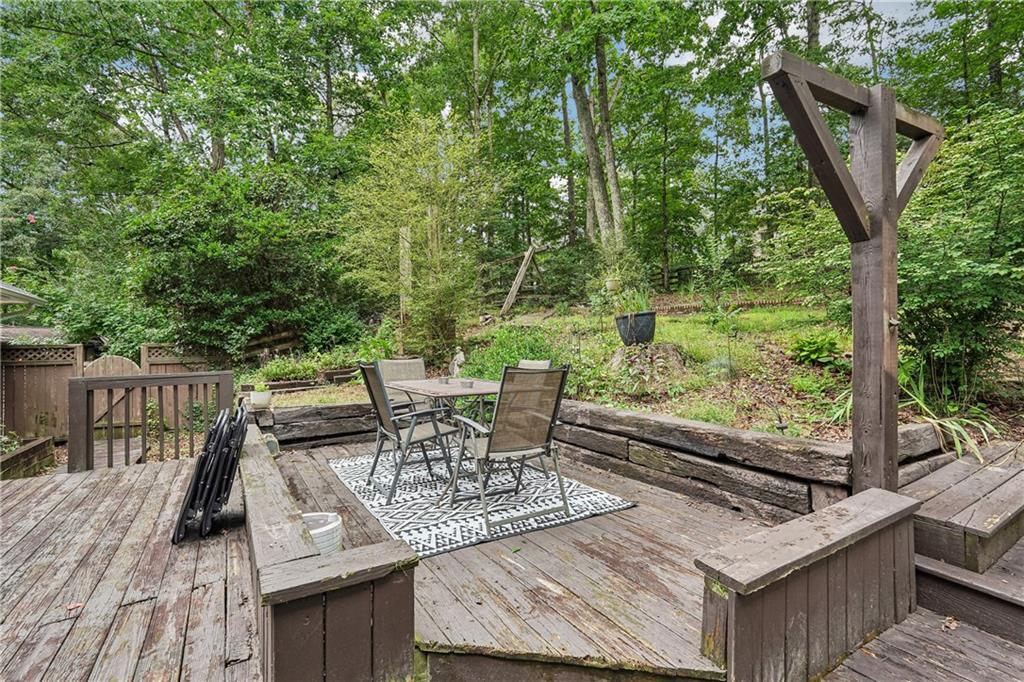 3743 Sawanee Drive Property Photo 39