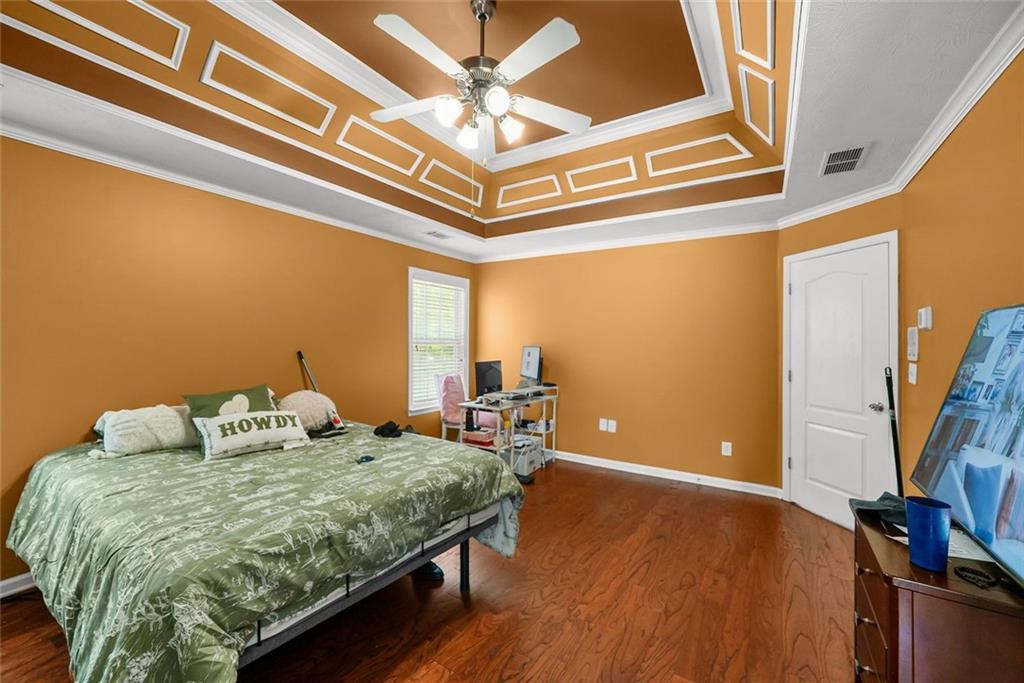 2432 Temple View Drive Property Photo 44