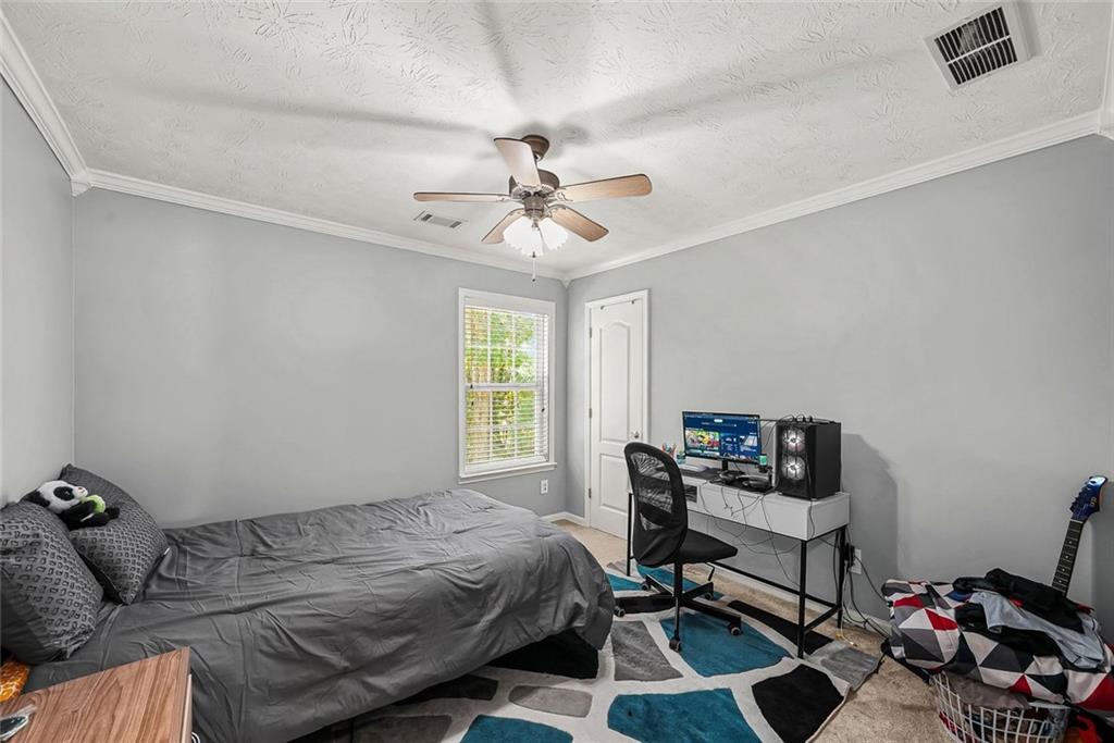 2432 Temple View Drive Property Photo 45