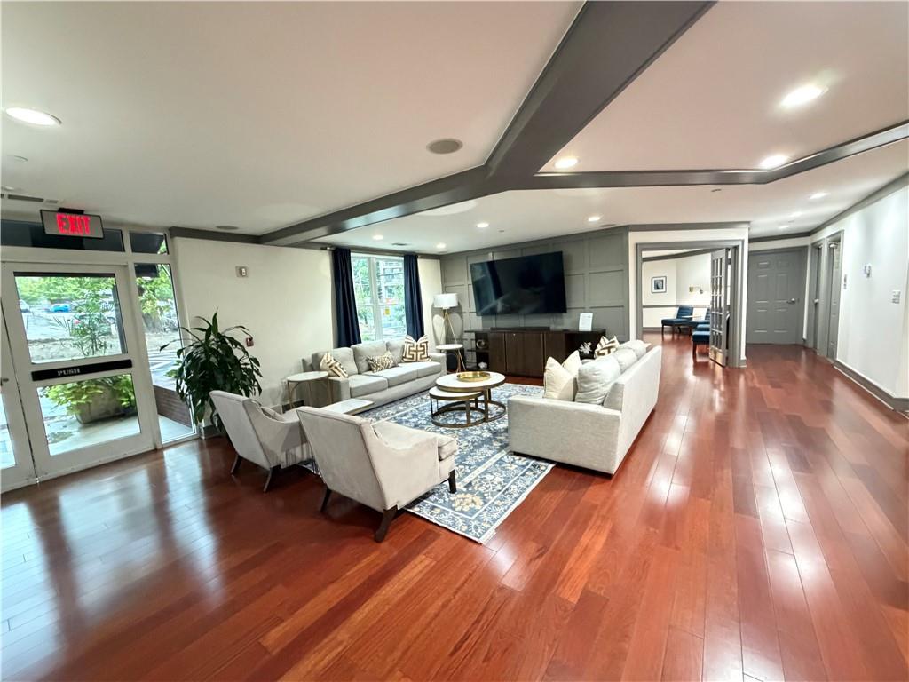 7815826 Property Photo 18